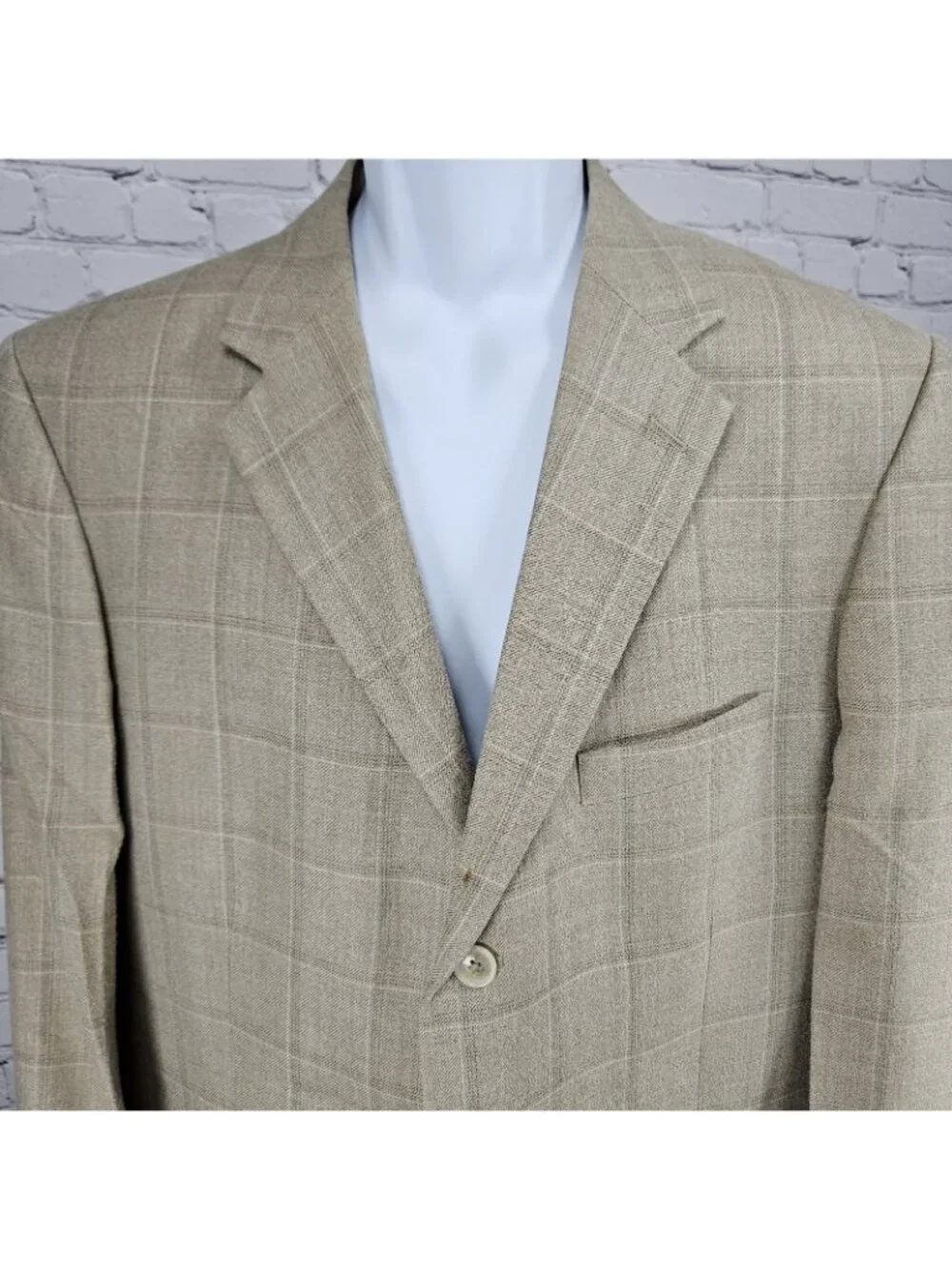 Stafford Beige Silk Wool Executive 3 Button Ventless Notch Blazer Sport Coat 42R